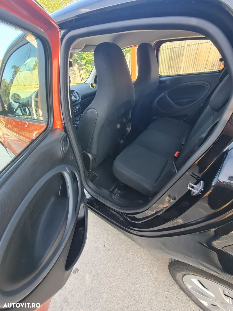 Smart Forfour 60 kW electric drive - 11