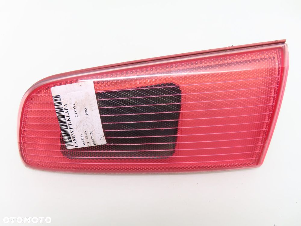 LAMPA PRAWA TYLNA KLAPA MAZDA 2 I DY 3M7113547AF - 1