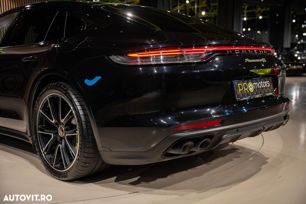 Porsche Panamera - 19
