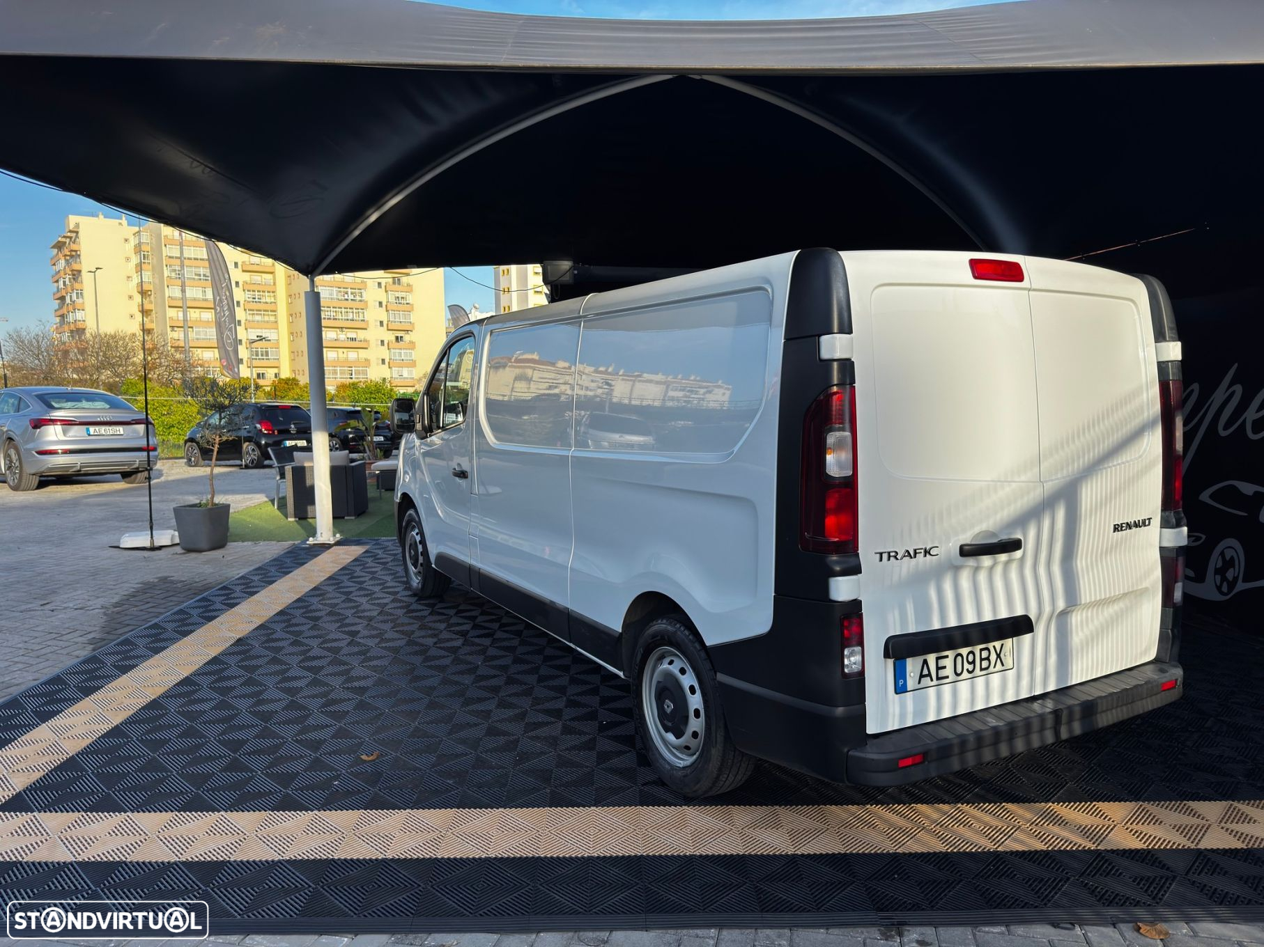 Renault Trafic 2.0 dCi L2H1 1.0T G.Intens SS - 4