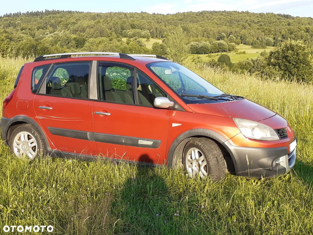 Renault Scenic 1.9 dCi FAP Conquest - 2