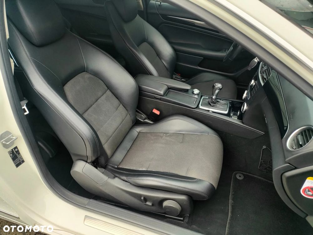 Mercedes-Benz Klasa C - 16