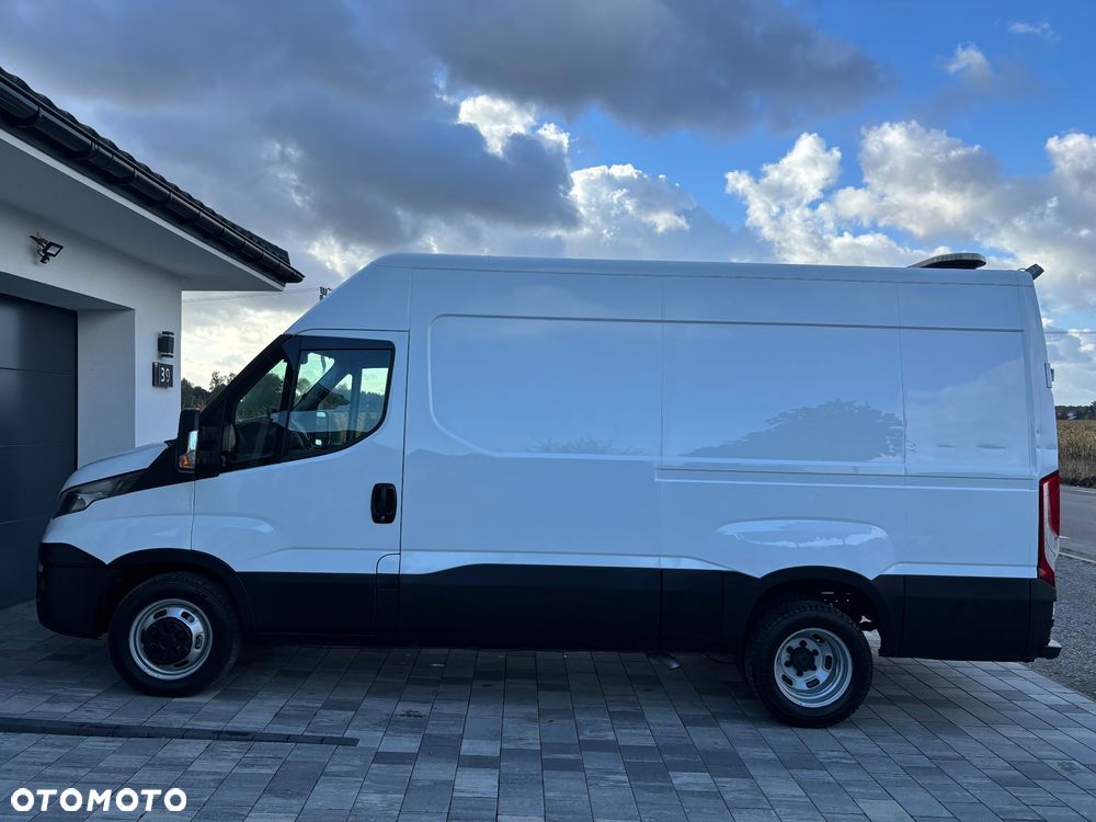 Iveco 35c18 - 10