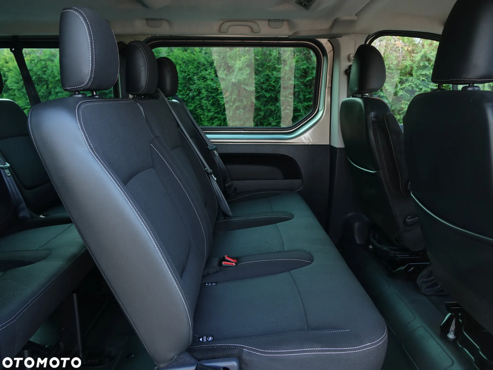 Renault Trafic - 13