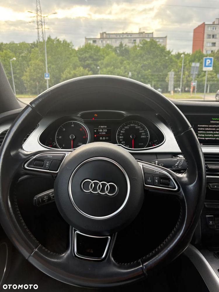 Audi A4 Avant 2.0 TDI ultra - 14