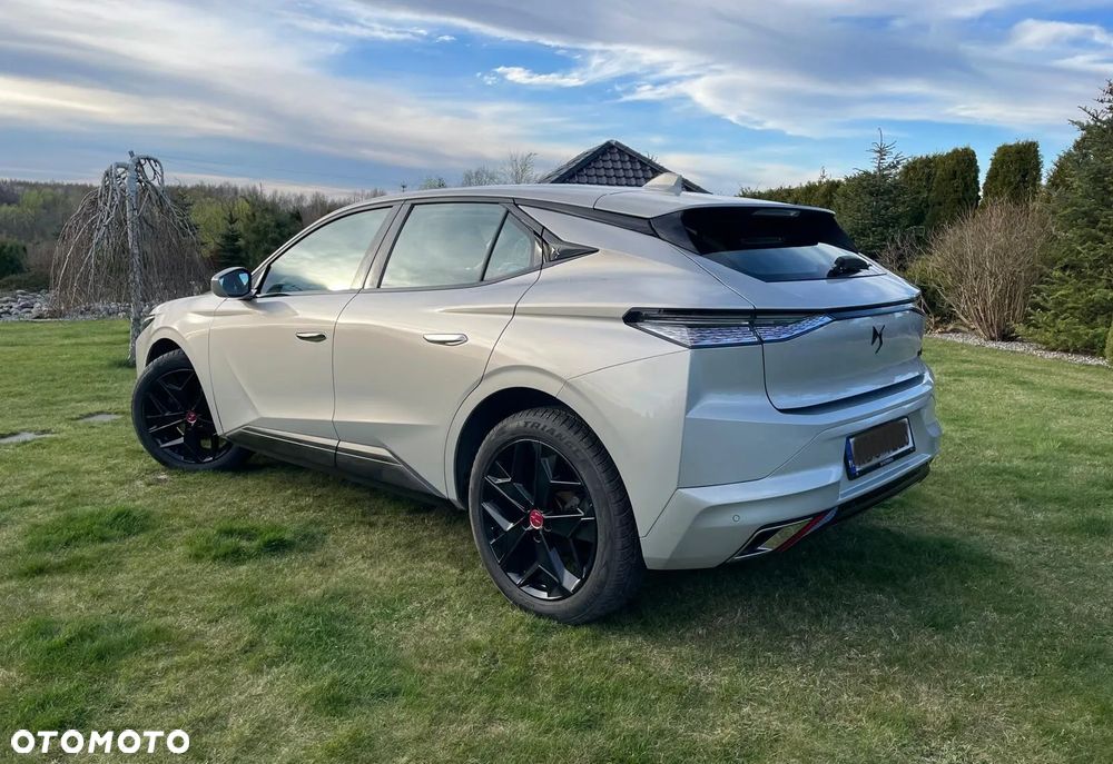 DS Automobiles DS 4 1.5 BlueHDi Performance Line + - 1