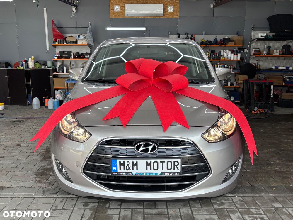 Hyundai ix20 1.6 blue YES Gold