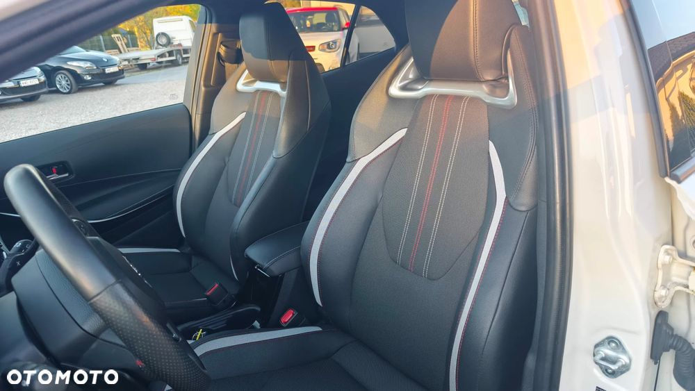 Toyota Corolla 2.0 Hybrid GR Sport - 7