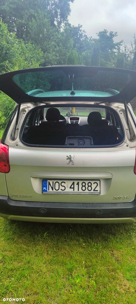 Peugeot 207 - 4
