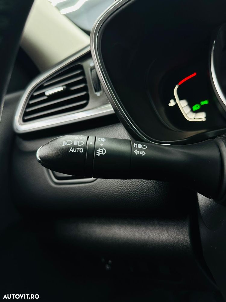 Renault Kadjar Energy TCe 130 LIMITED - 33