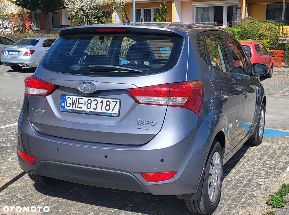Hyundai ix20 1.4 Classic + - 17
