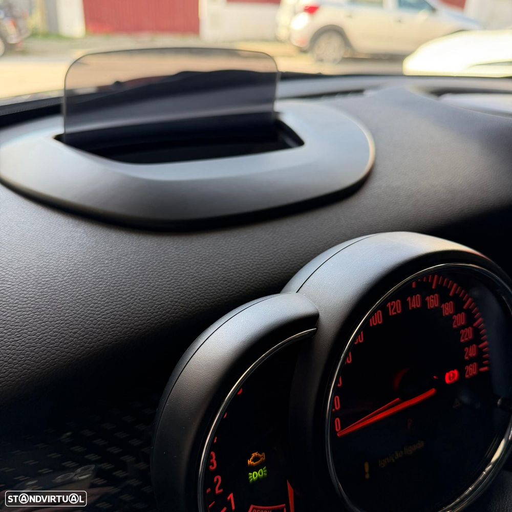 MINI 3 Portas Cooper SD Aut. - 13