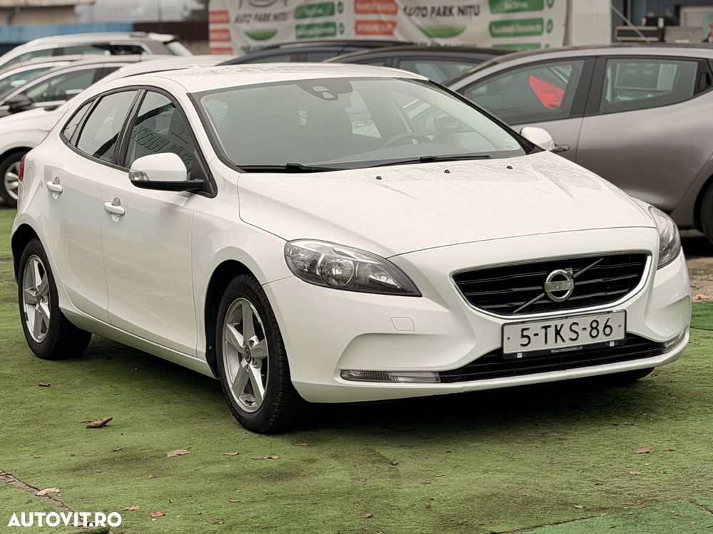 Volvo V40 - 12