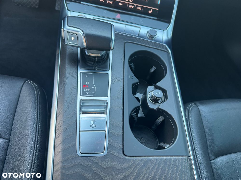 Audi A6 Limousine 45 TFSI Quattro S tronic - 32