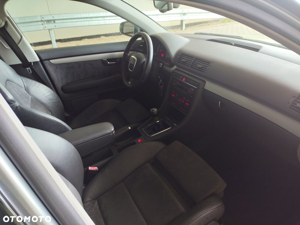 Audi A4 Avant 1.8T - 10