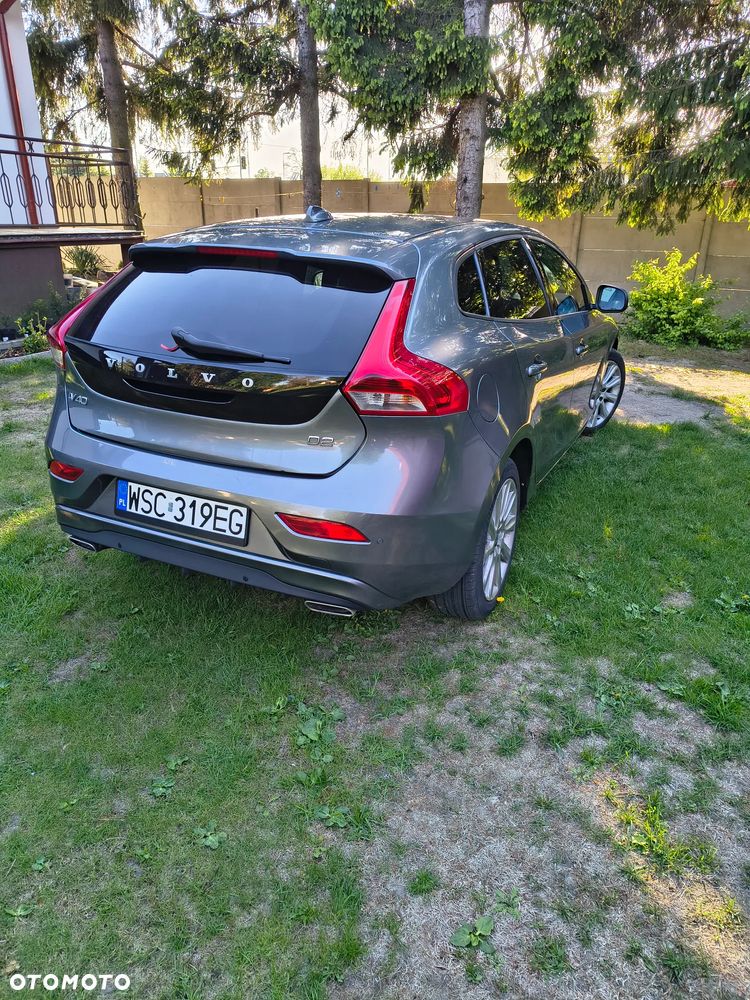 Volvo V40 D2 Momentum - 5