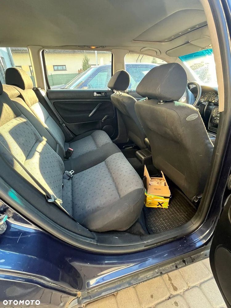 Volkswagen Passat 1.9 TDI CL - 10