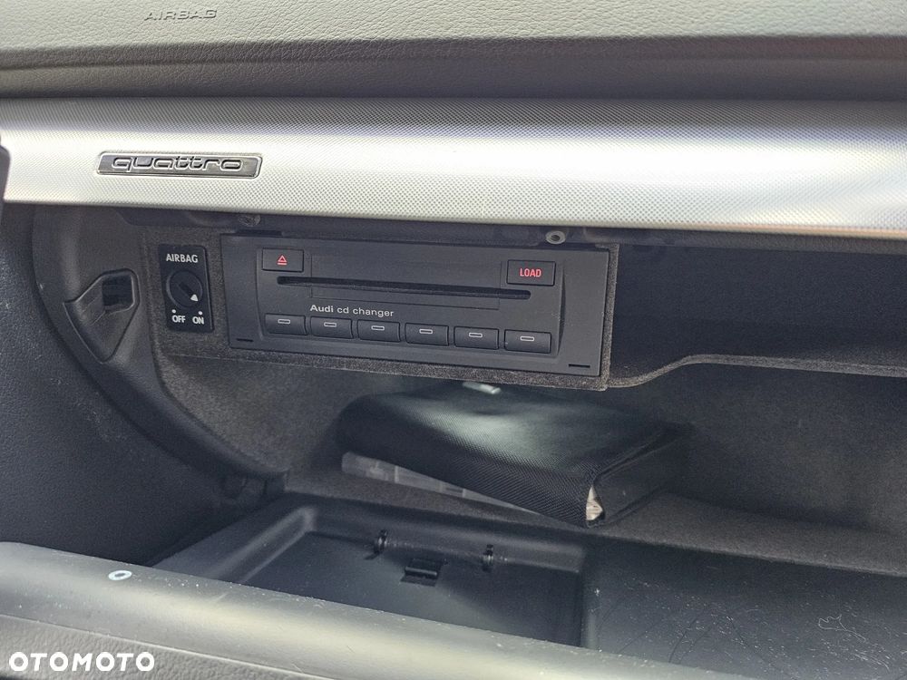Audi A4 Limousine - 20