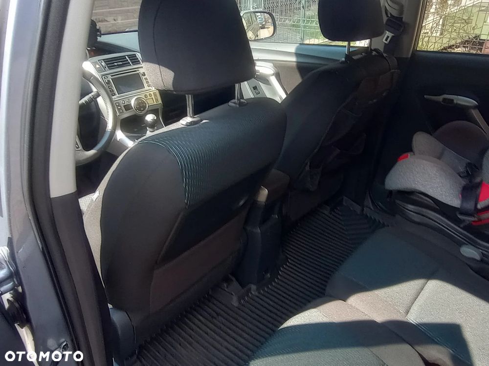 Toyota Verso 1.8 Travel - 24