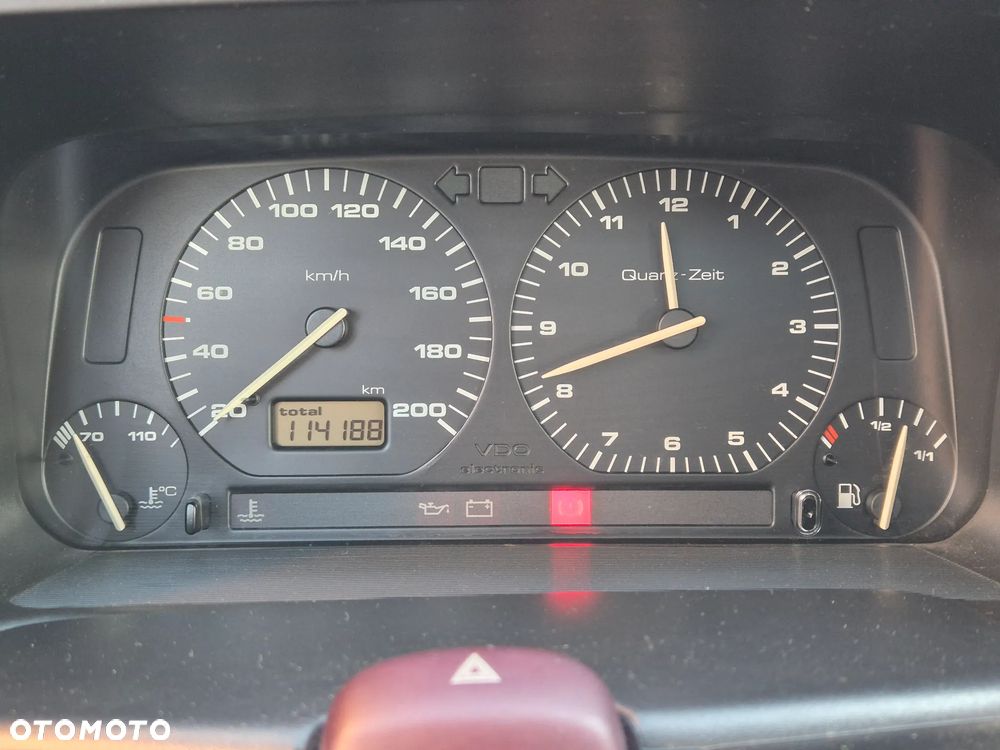 Volkswagen Golf 1.6 CL - 15