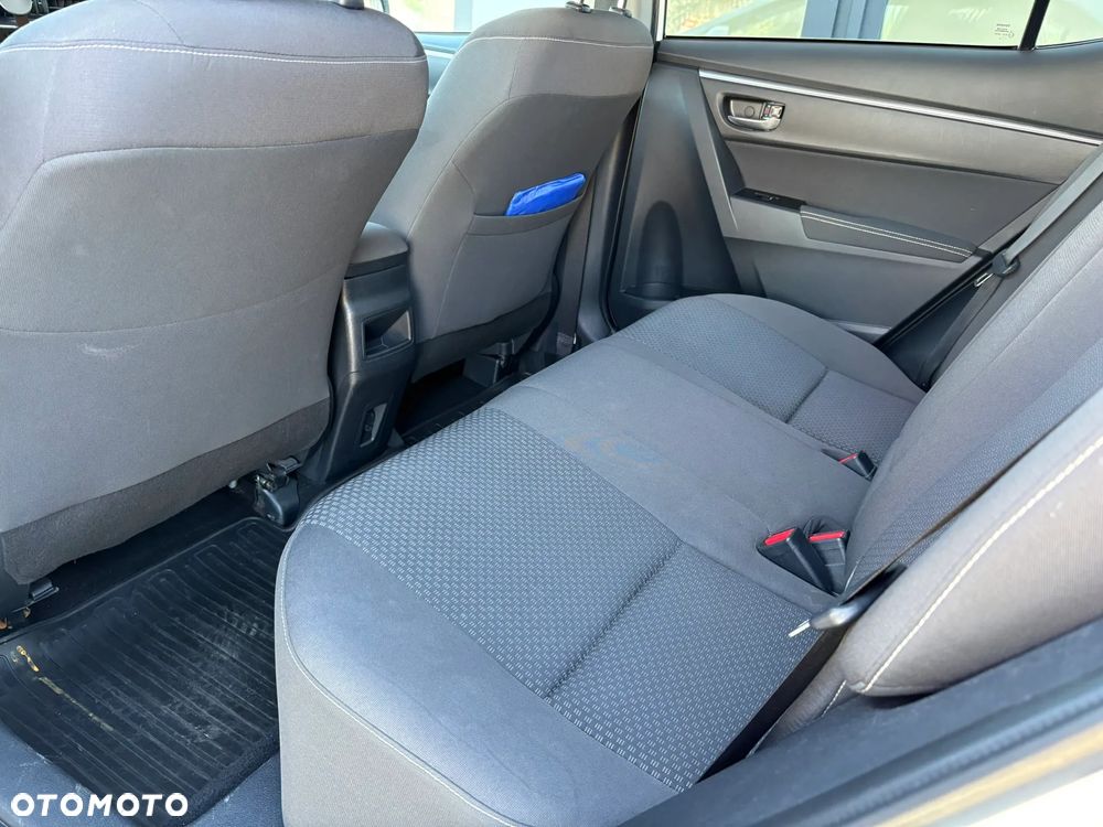 Toyota Corolla 1.6 Comfort - 20