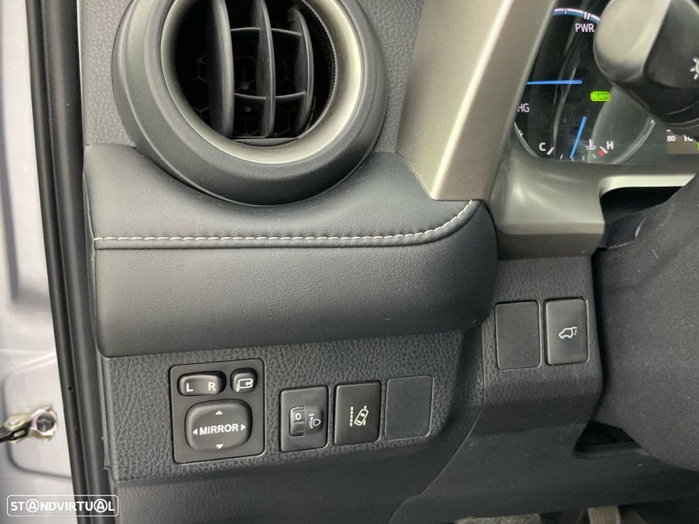 Toyota RAV4 2.5 HSD Pure Dark - 17