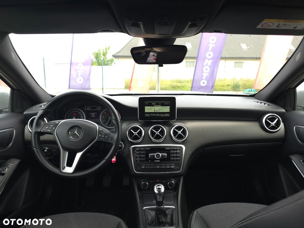 Mercedes-Benz Klasa A 180 (BlueEFFICIENCY) Style - 34