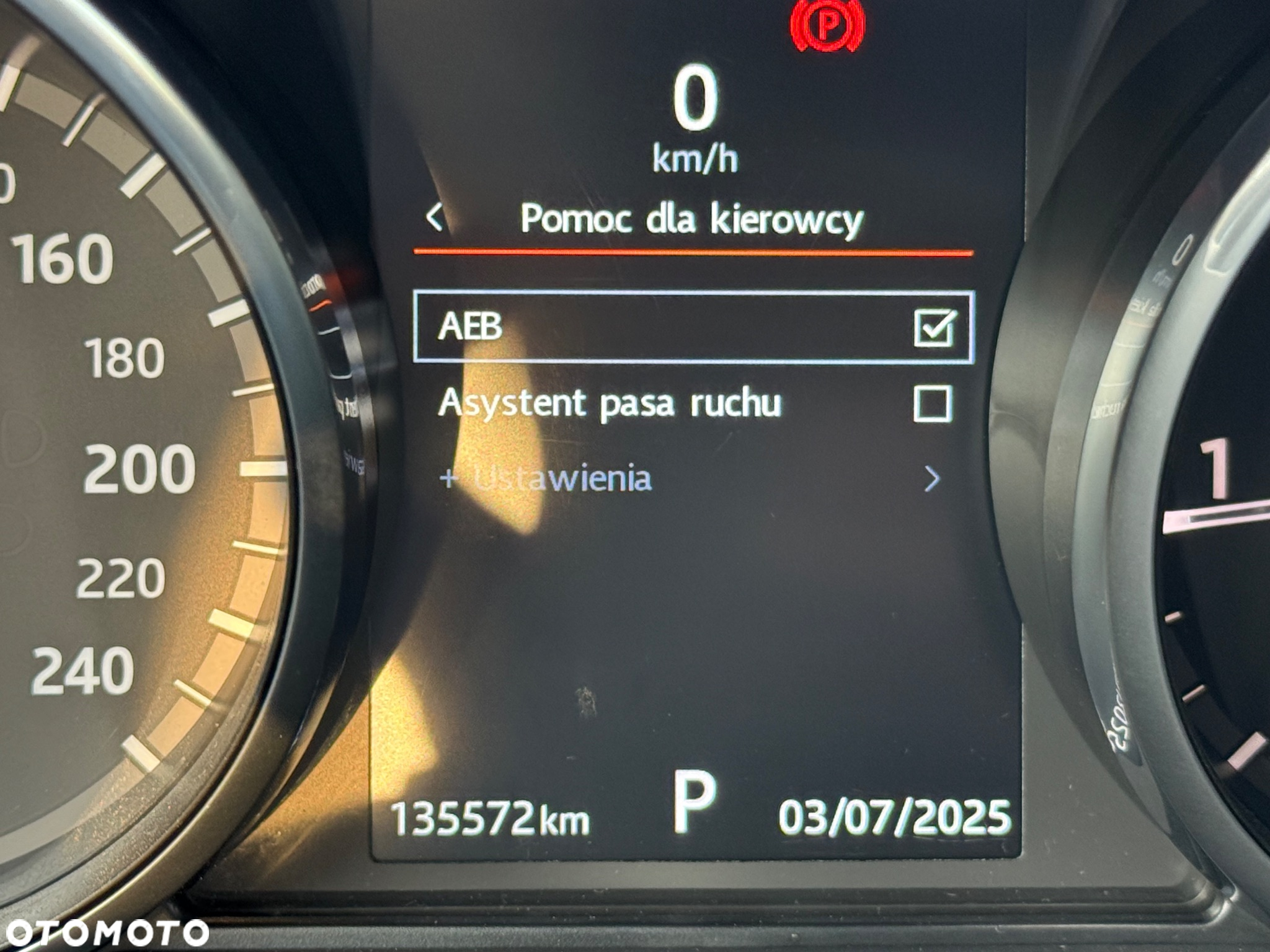 Land Rover Discovery Sport 2.0 TD4 SE - 30