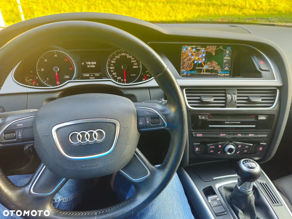 Audi A4 Avant - 26