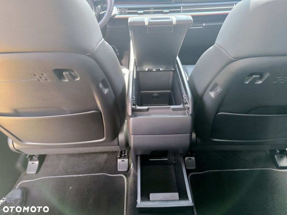 Hyundai Santa Fe 1.6 T-GDI HEV Platinum 4WD 7os - 25