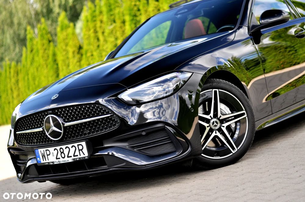Mercedes-Benz Klasa C 300 4MATIC 9G-TRONIC - 11