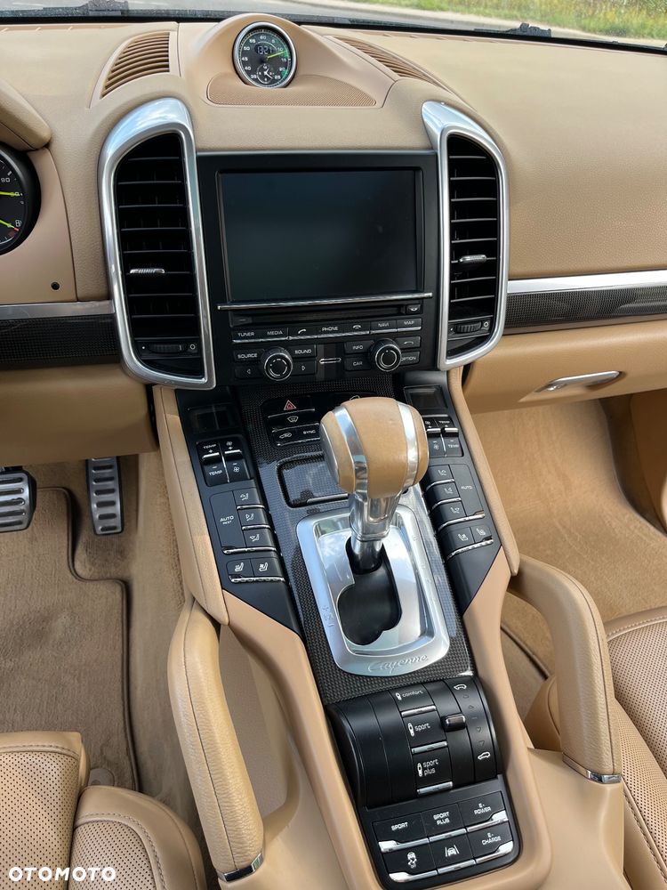 Porsche Cayenne S Tiptronic S - 33