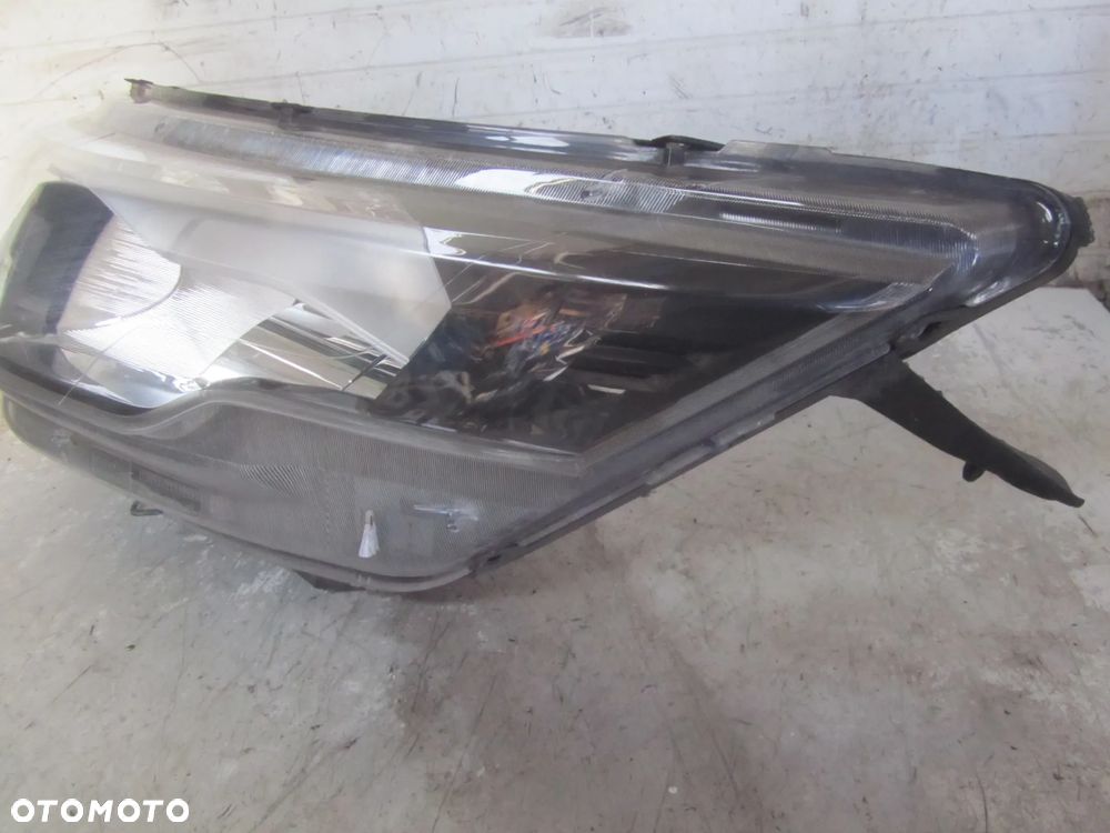 Iveco Daily reflektor lewy przód UK - 2