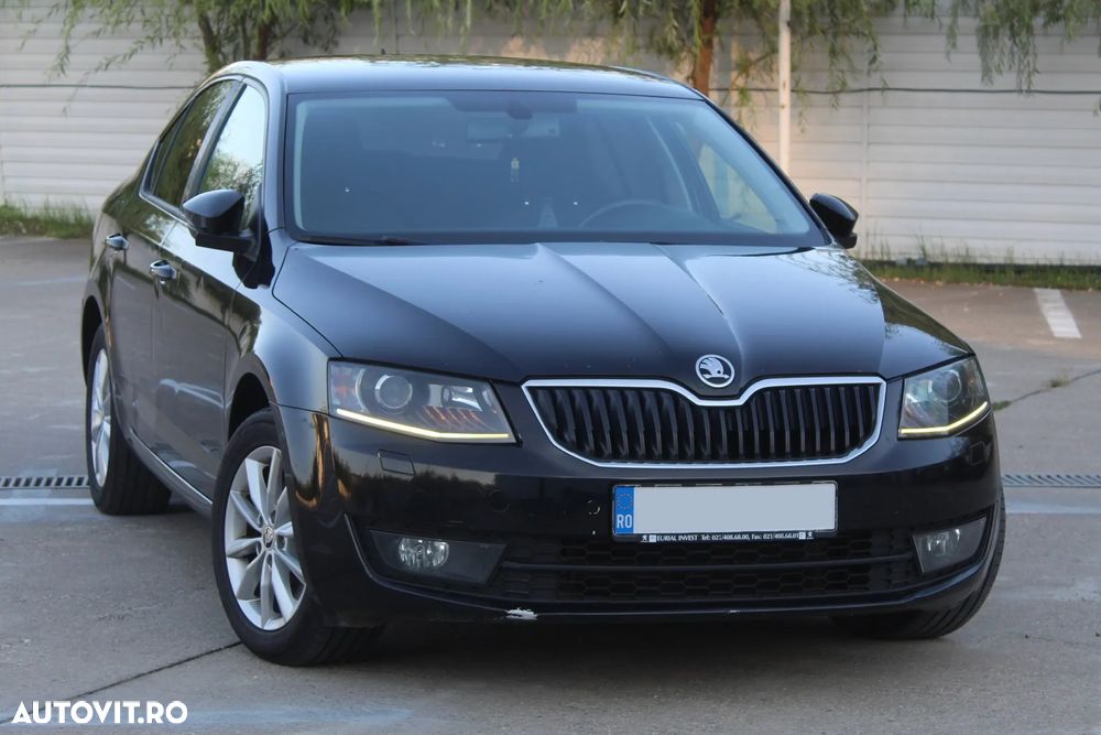 Skoda Octavia 2.0 TDI 4X4 ELEGANCE DSG - 3
