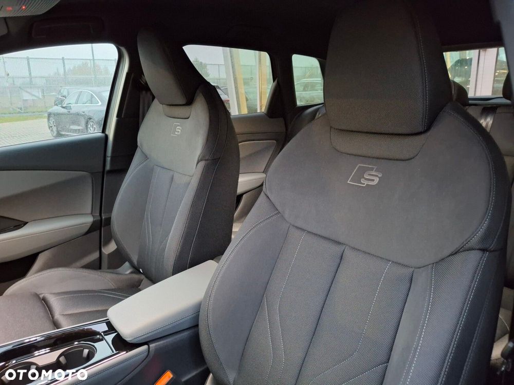 Audi Q3 - 24