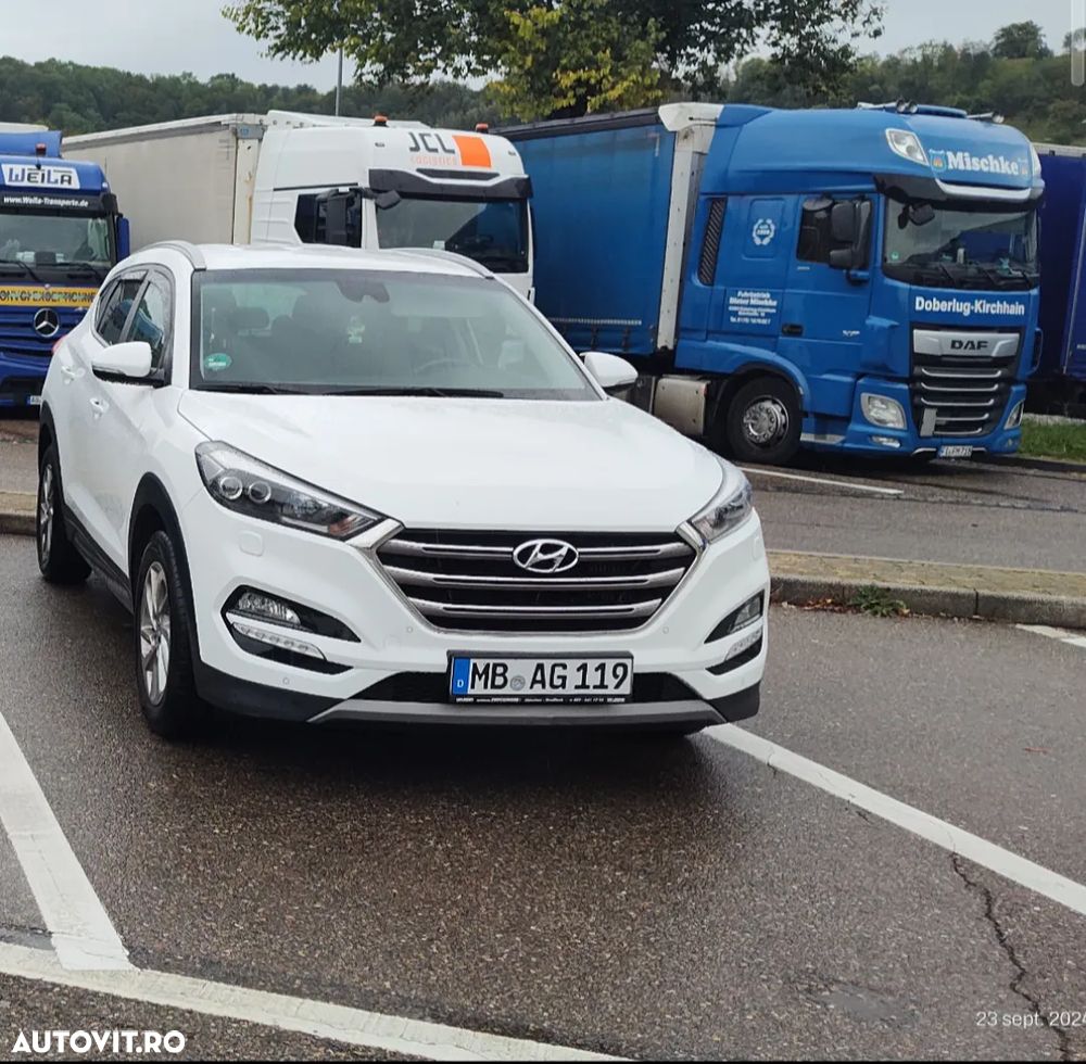 Hyundai Tucson 2.0 CRDI 4WD Automatik Style - 14