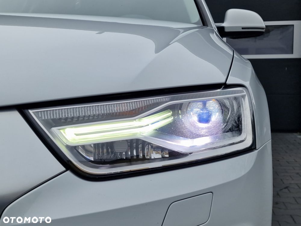 Audi Q3 2.0 TDI S tronic design - 9