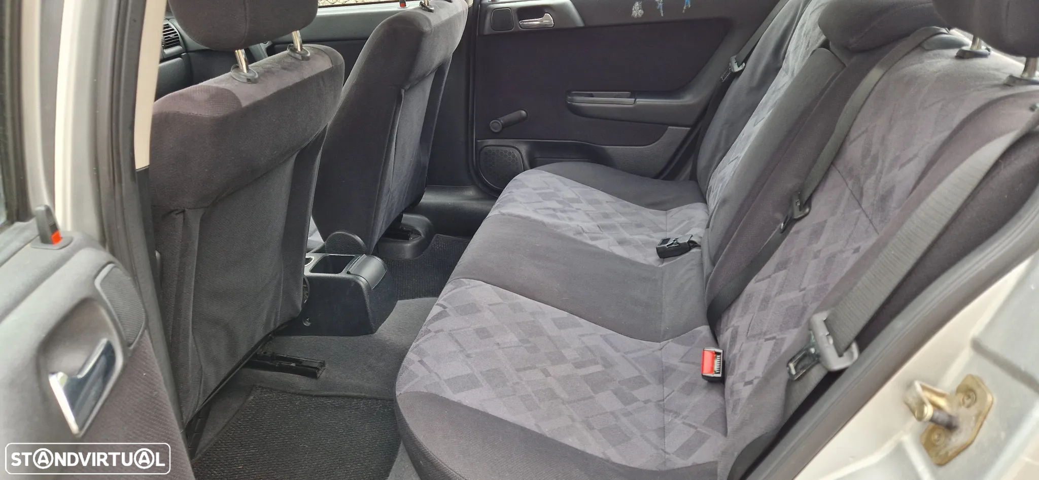 Opel Astra 1.4 Club - 9