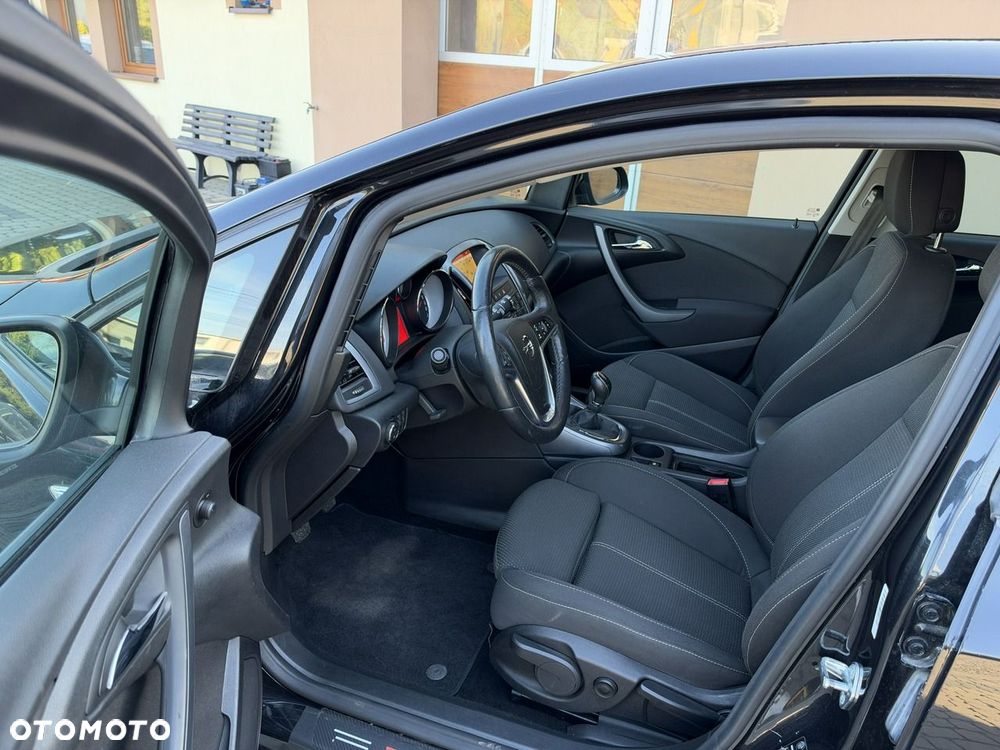 Opel Astra 1.4 Turbo - 19