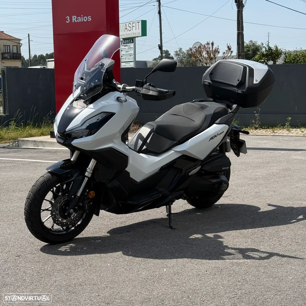 Honda ADV - 1