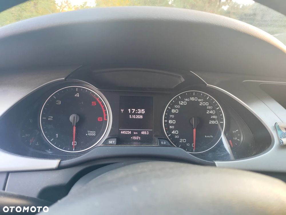 Audi A4 Avant - 6