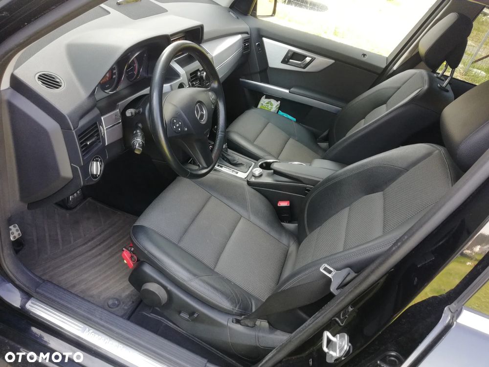 Mercedes-Benz GLK - 17