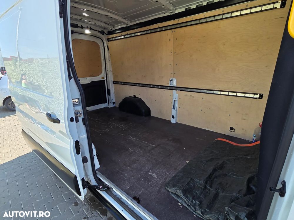 Ford Transit - 6