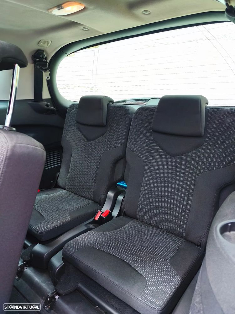 Peugeot 308 SW 1.6 HDi Executive CVM6 - 10
