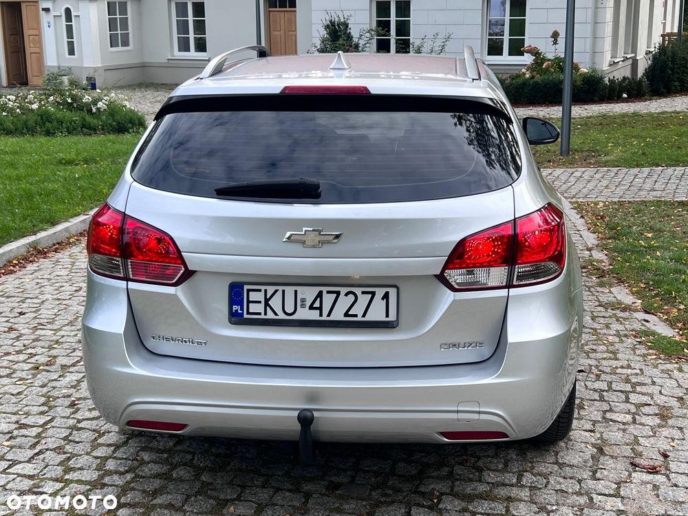 Chevrolet Cruze 1.6 LS - 10