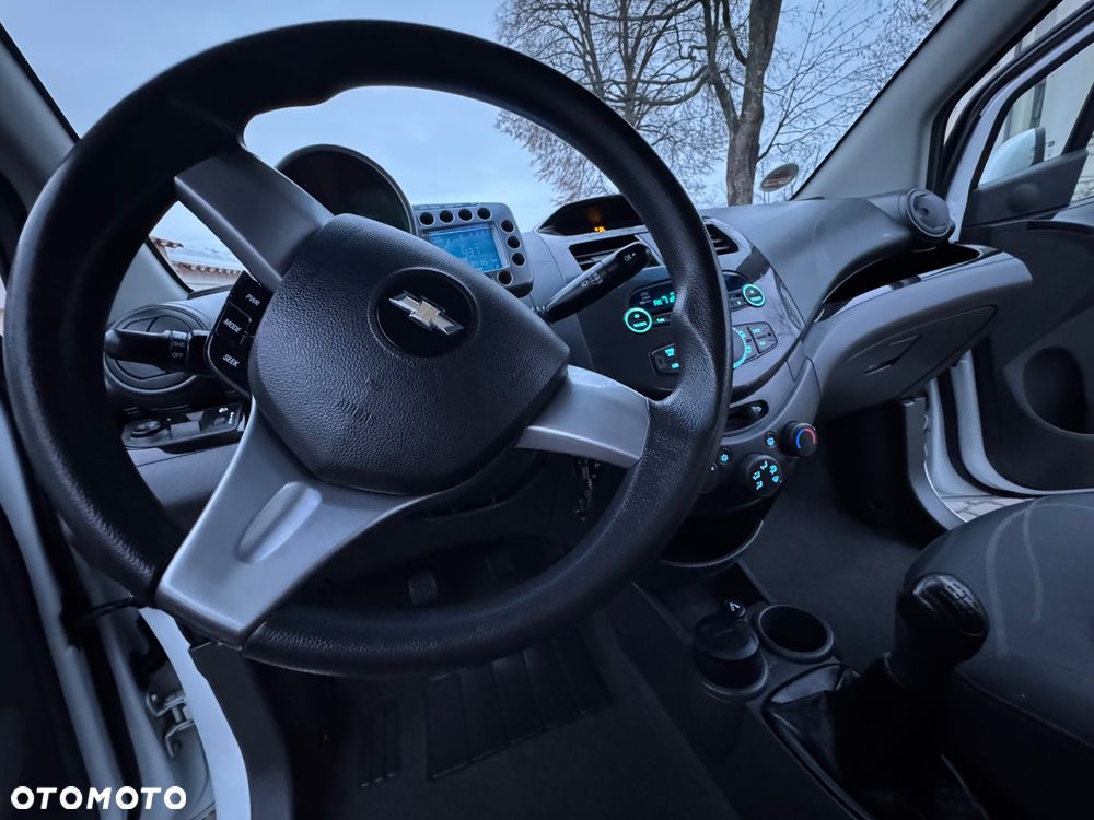 Chevrolet Spark - 19
