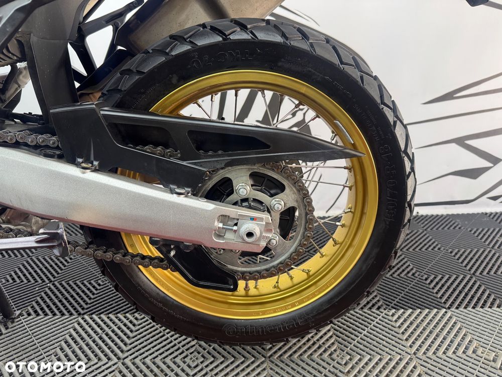 Honda CRF - 19