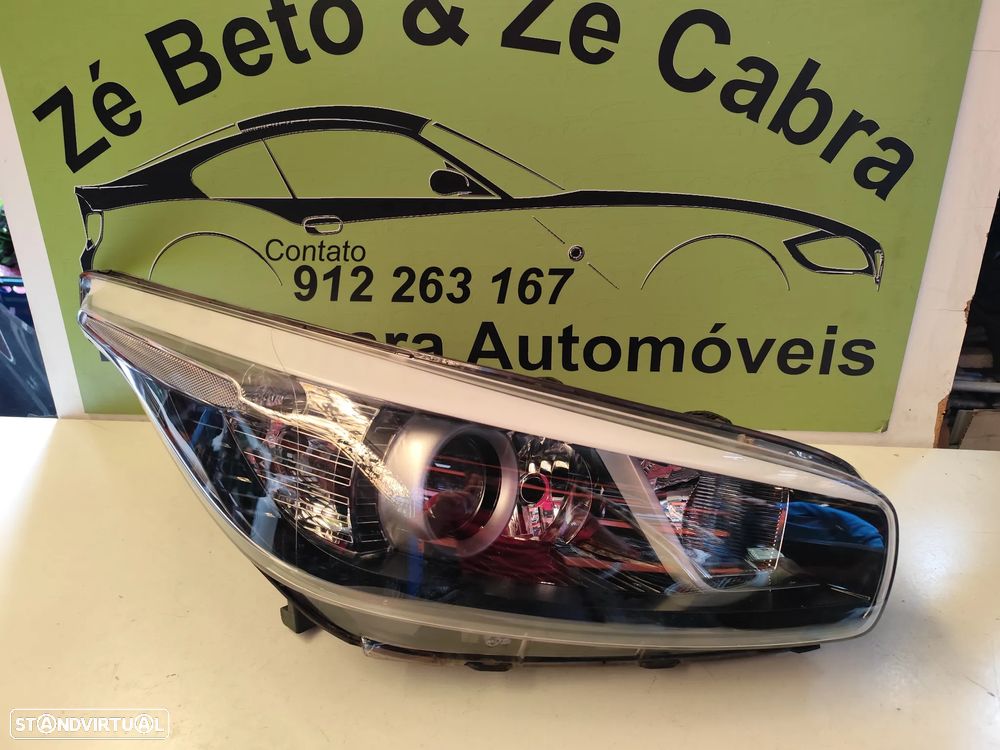 KIA CEED II FAROL DIREITO - FF721 - 1