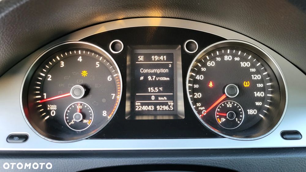 Volkswagen Passat CC - 18