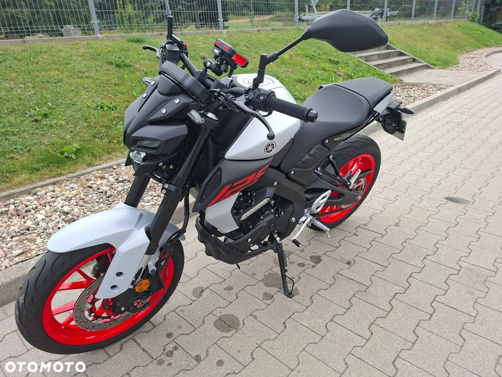 Yamaha MT - 9